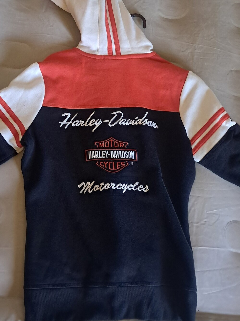 Size Large Womens Harley Davidson Hoodie